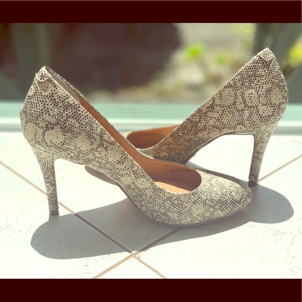 Corso Como - snake skin heels -size 6.5